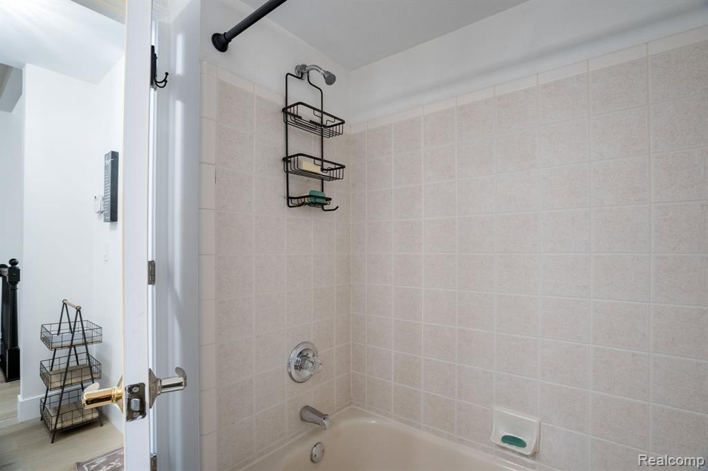 50130 DECOOK Court, Macomb, MI 48044 — Photo 28