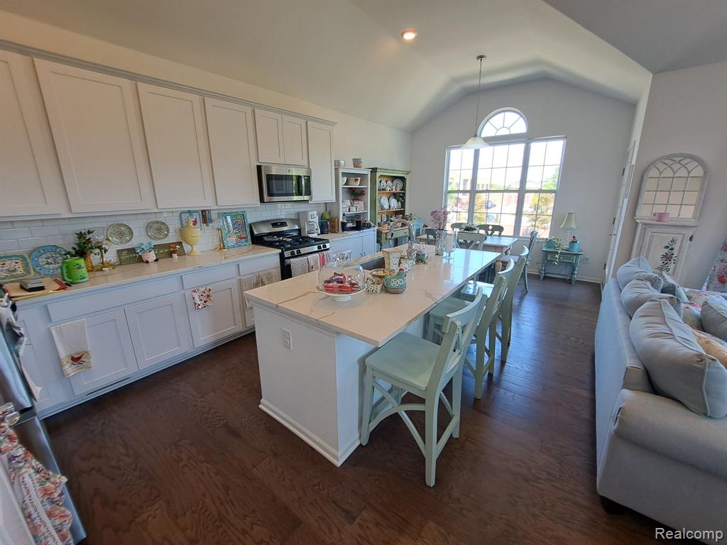 49503 Lantern Way, Canton, MI 48188 — Photo 10