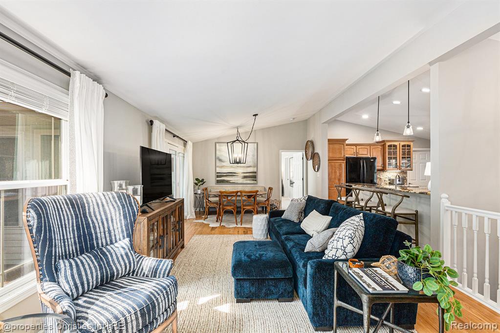 7524 Evergreen Ridge Drive, Harbor Springs, MI 49740 — Photo 10