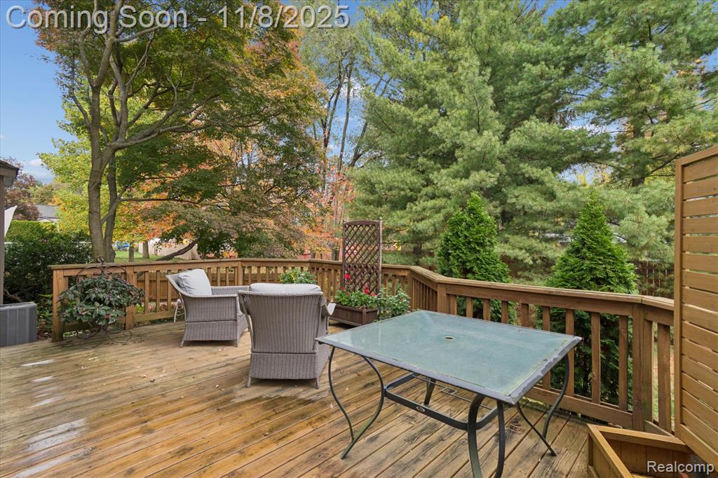 41130 Greystone Boulevard, Plymouth, MI 48170 — Photo 43