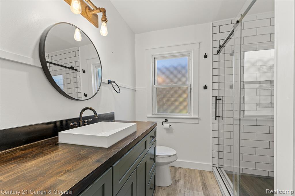9976 Pierson Street, Detroit, MI 48228 — Photo 16