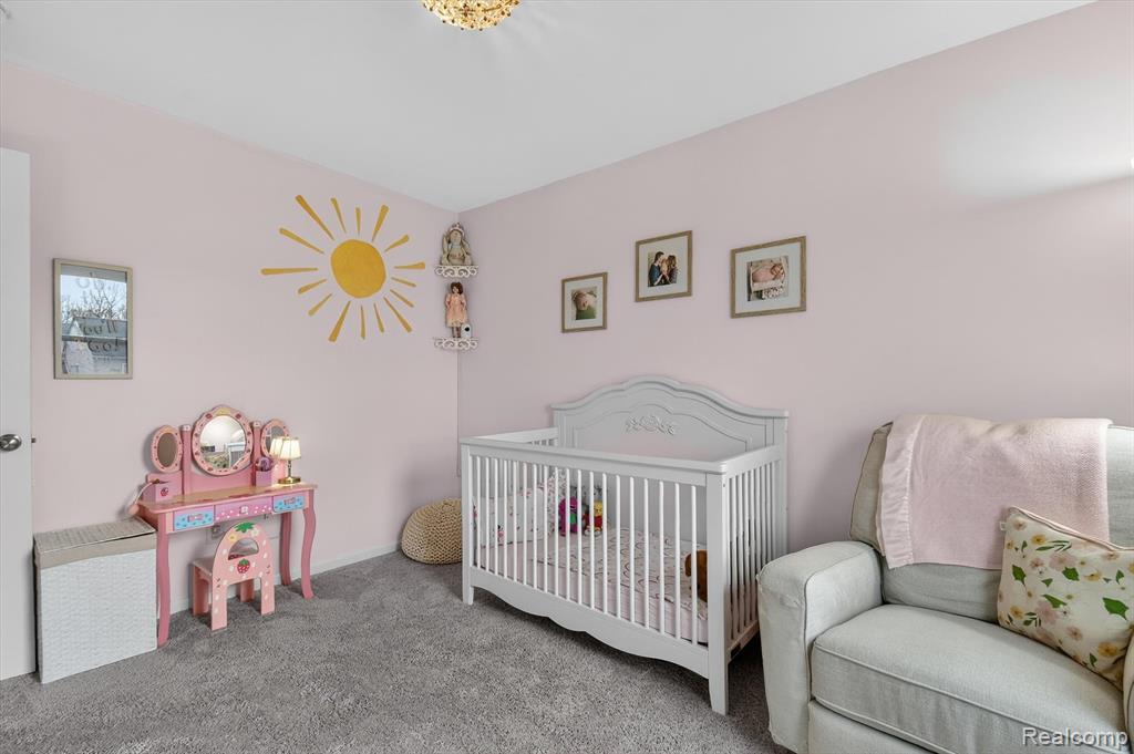 1645 Golfview Drive, Ypsilanti, MI 48198 — Photo 32