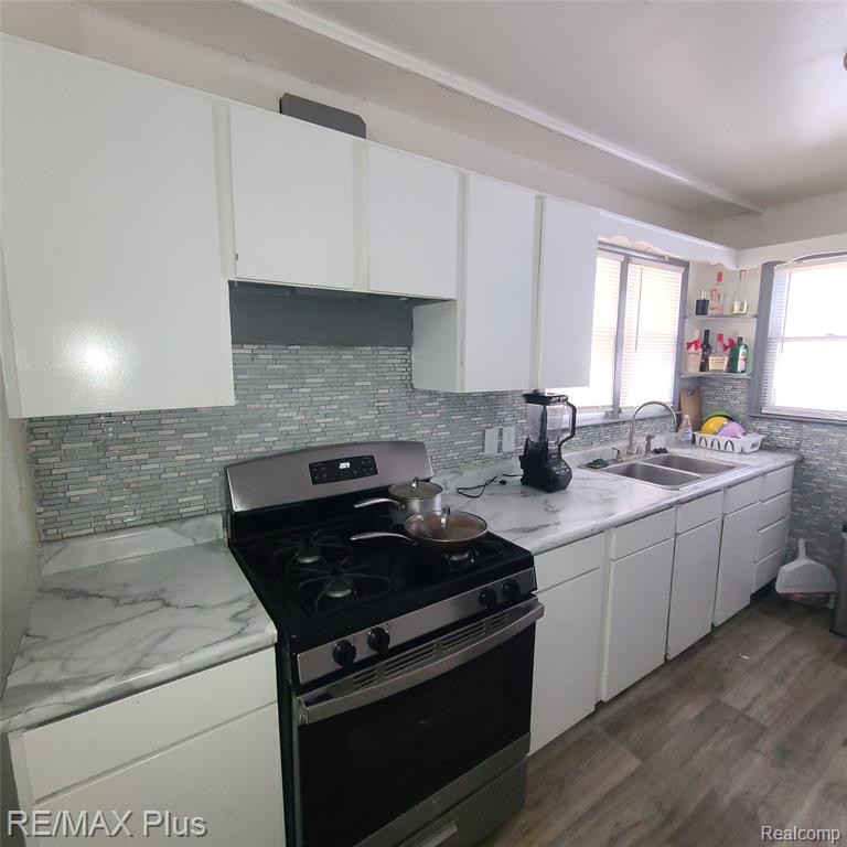 1062 Tremont Avenue, Flint, MI 48505 — Photo 10