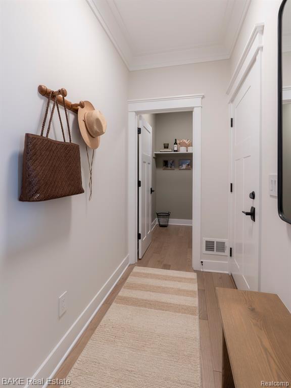 205 Mountain View Lane, Milford, MI 48381 — Photo 24