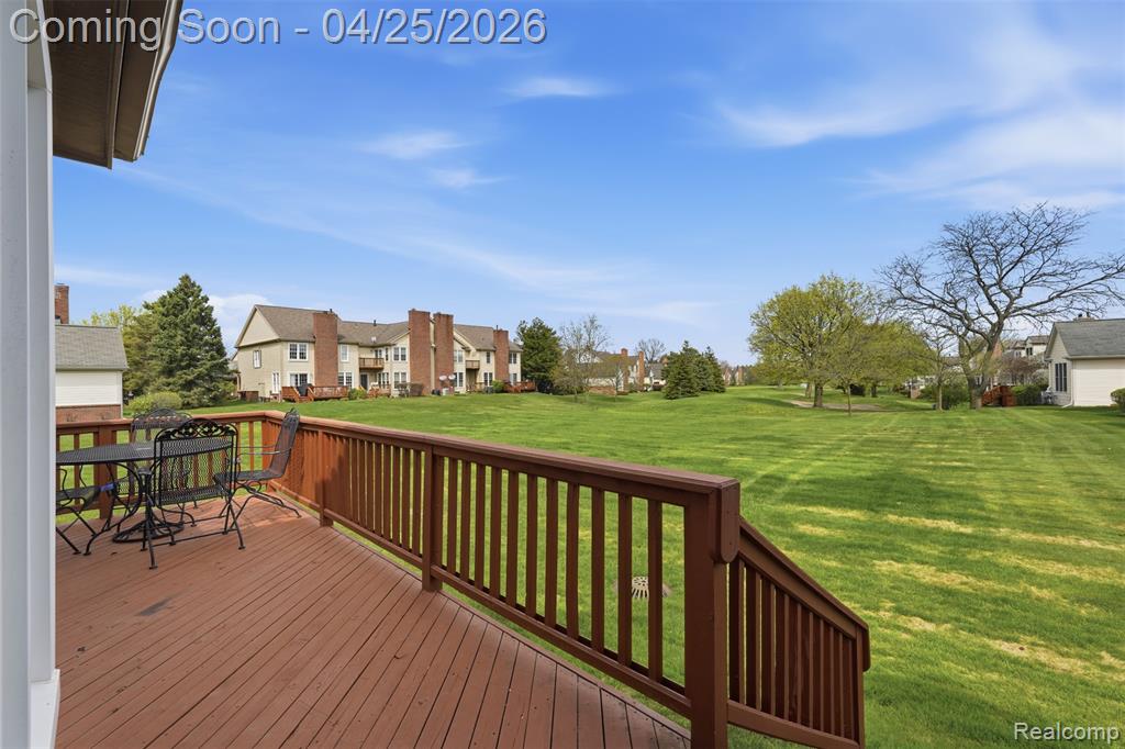 16318 Country Knoll Drive, Northville, MI 48168 — Photo 28