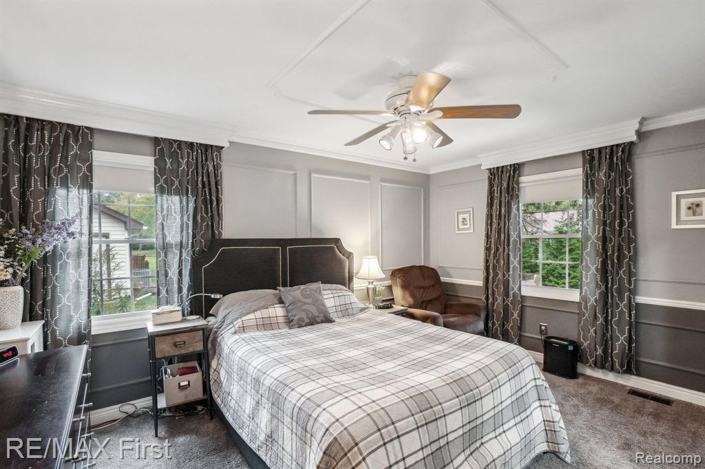 4812 FOXCROFT Drive, Troy, MI 48085 — Photo 23