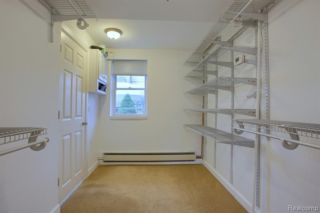 46070 EDGEWATER Drive, Chesterfield, MI, 48047