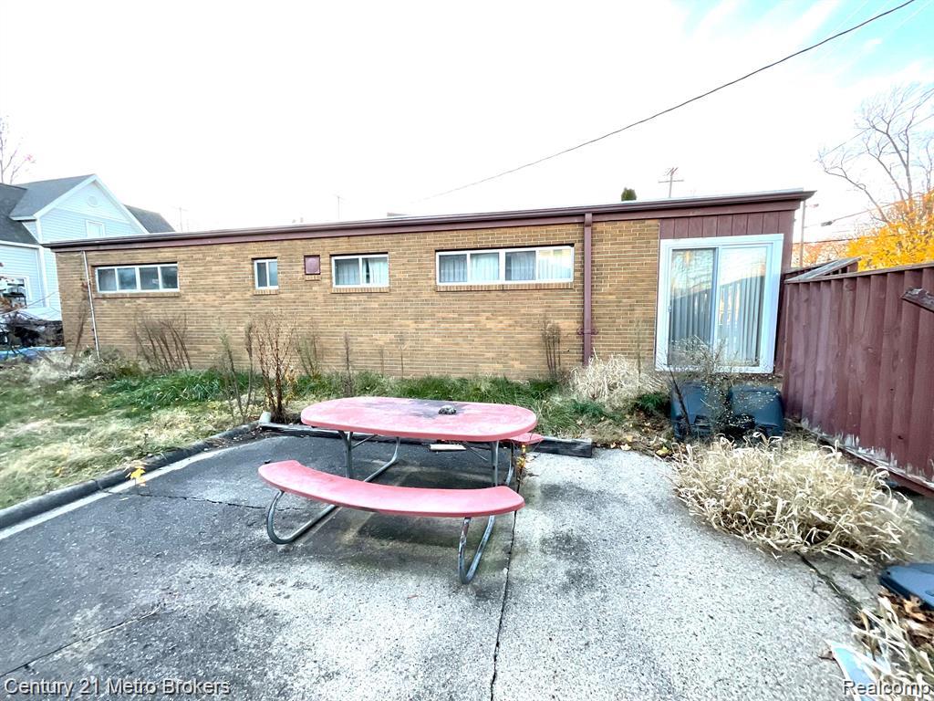 106 N Marquette Street, Durand, MI 48429 — Photo 3