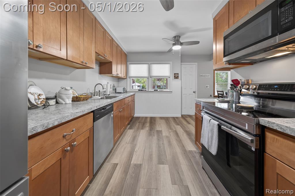 9424 Allen Road, Allen Park, MI 48101 — Photo 27