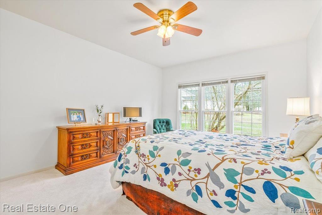 39612 GREENBRIER Court, Northville, MI 48168 — Photo 30