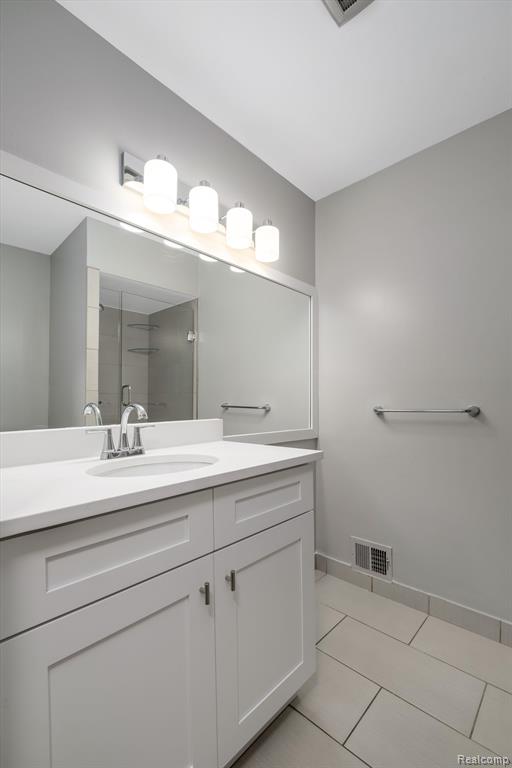 454 Fox Hills N Drive, 5, Bloomfield Hills, MI 48304 — Photo 25