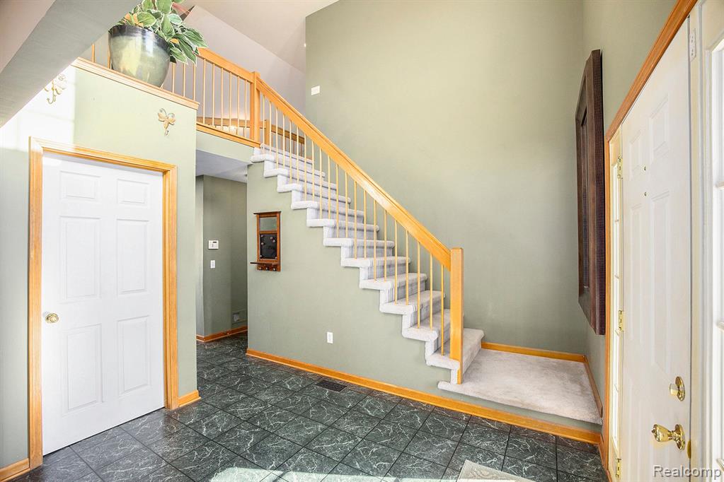 52644 CLEVELAND Street, New Baltimore, MI 48047 — Photo 11