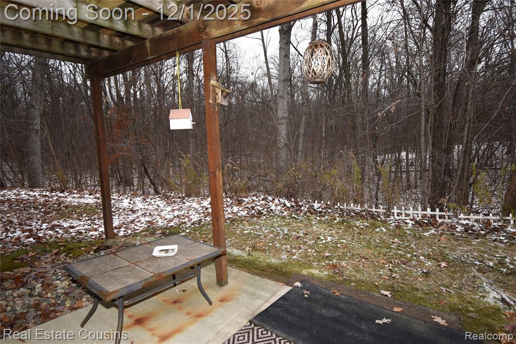 9562 Woodside Circle, Grand Blanc, MI 48439 — Photo 23