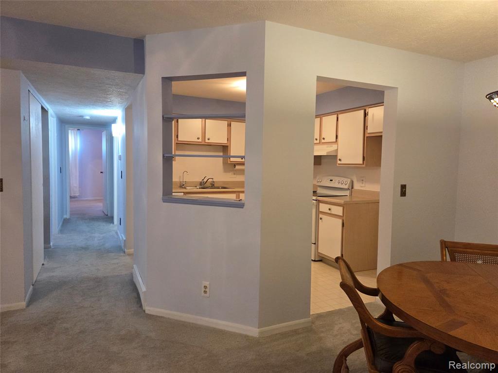 61145 Greenwood Drive, South Lyon, MI 48178 — Photo 9