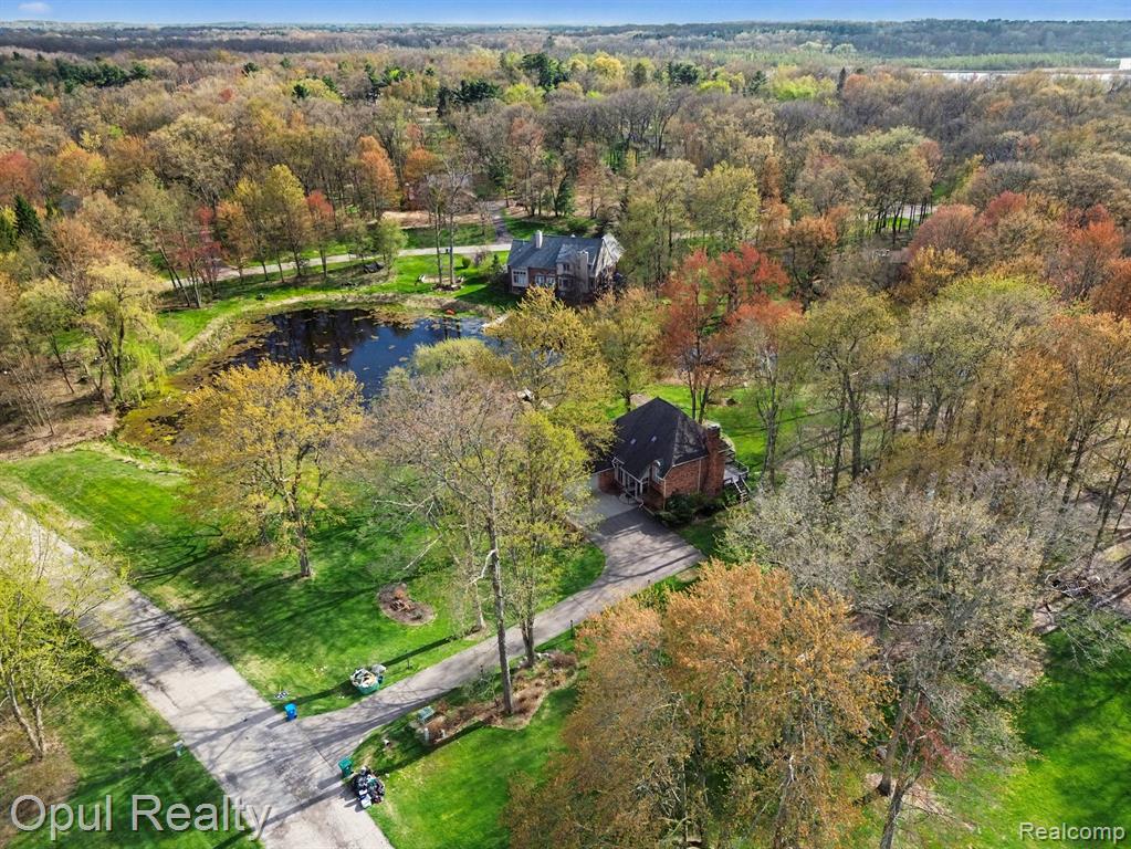 3575 Clark Circle, Commerce Twp, MI 48382 — Photo 38