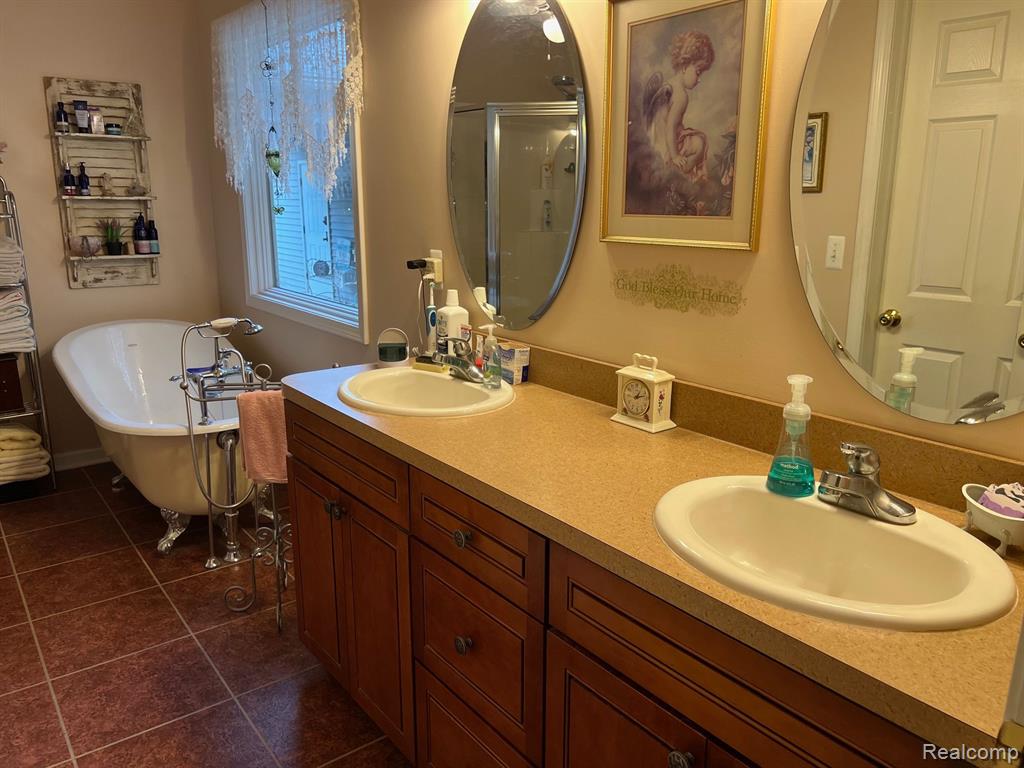 2533 SLATTERY Road, Attica, MI 48412 — Photo 18