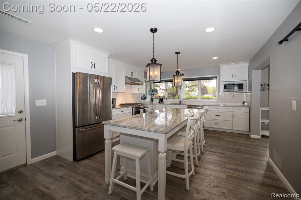 625 Island Drive, White Lake, MI — Photo 16