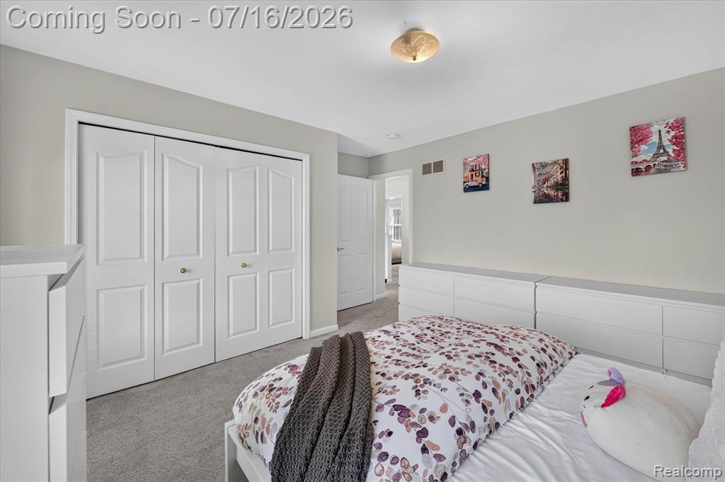 48560 Manhattan Circle, Canton, MI 48188 — Photo 38
