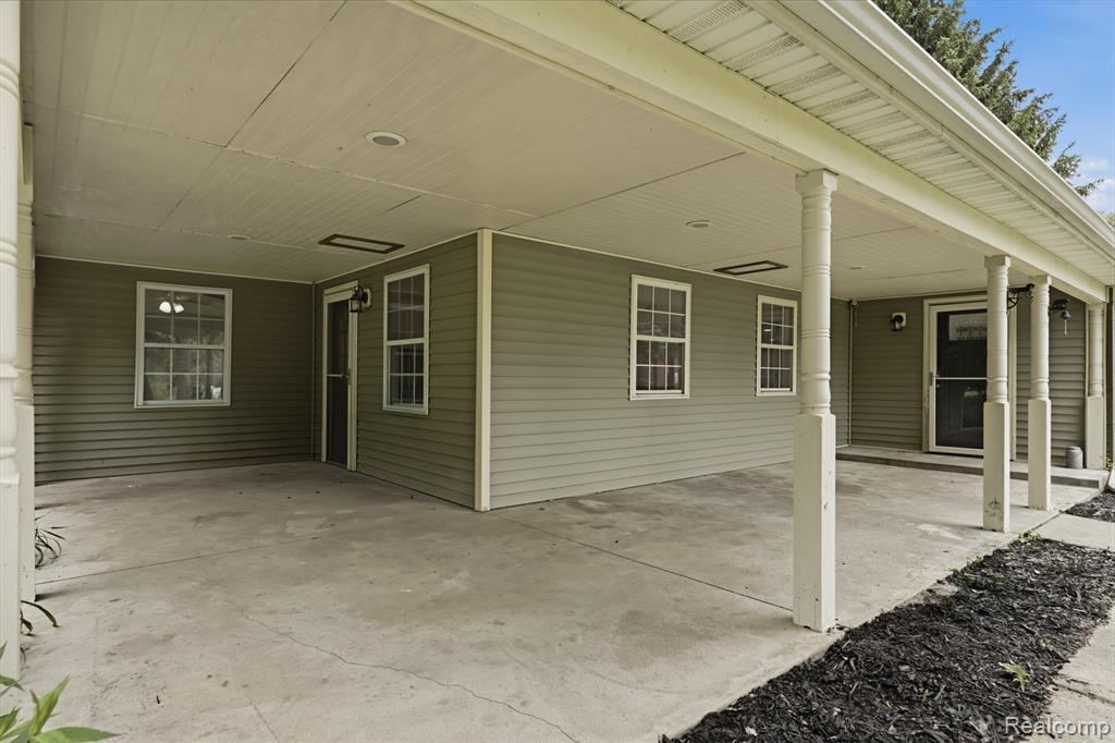 8573 W Lovejoy Road, Byron, MI 48418 — Photo 3