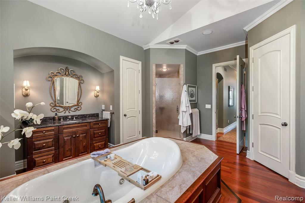 22220 E River Road, Grosse Ile, MI 48138 — Photo 32