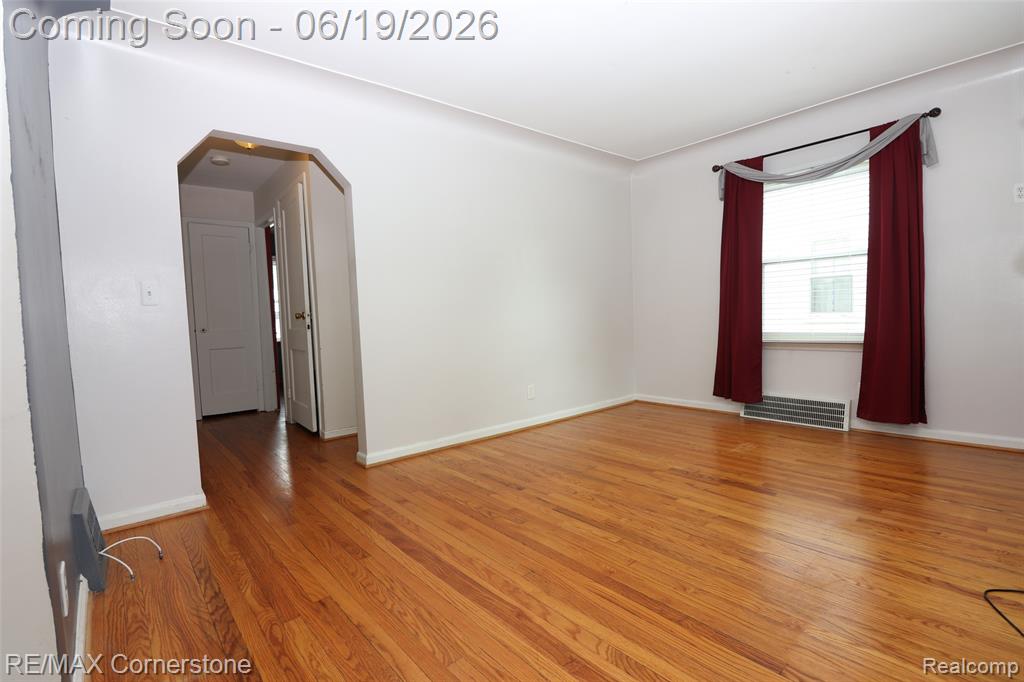 4011 Mildred Street, Wayne, MI 48184 — Photo 4