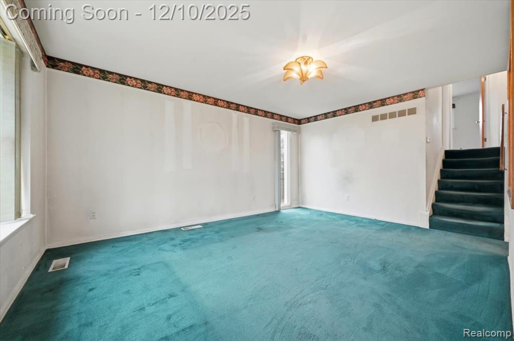 21231 Tiffany Drive, Woodhaven, MI 48183 — Photo 5