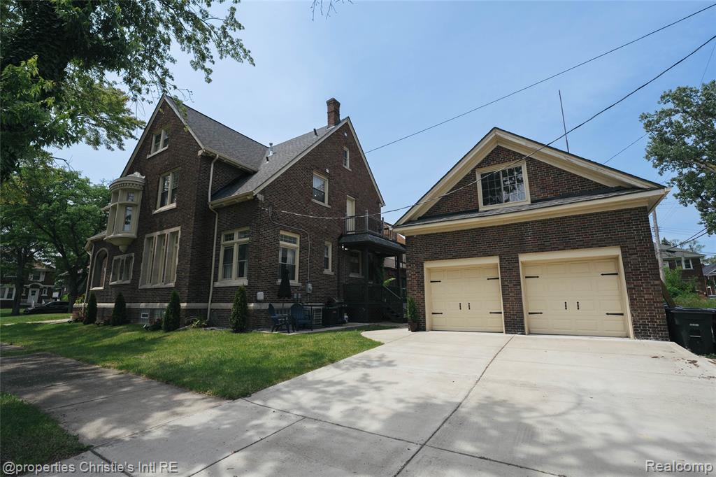 8604 La Salle Boulevard, Detroit, MI 48206 — Photo 5