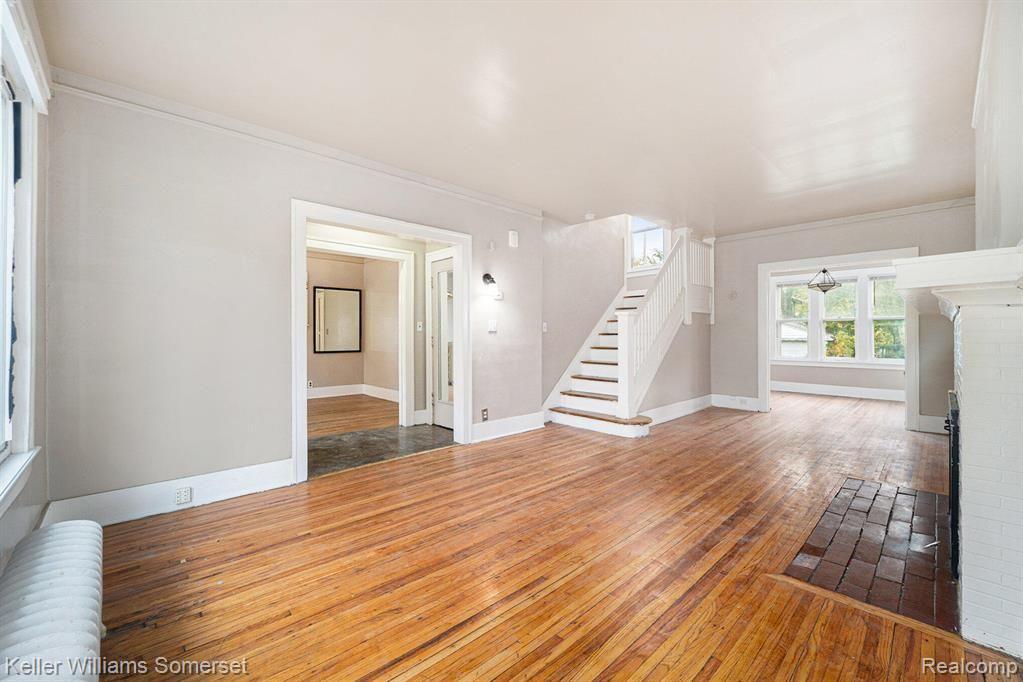 568 CHALMERS Street, Detroit, MI 48215 — Photo 2