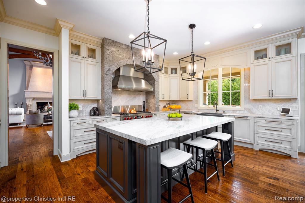 47765 Bellagio Drive, Northville, MI 48167 — Photo 11
