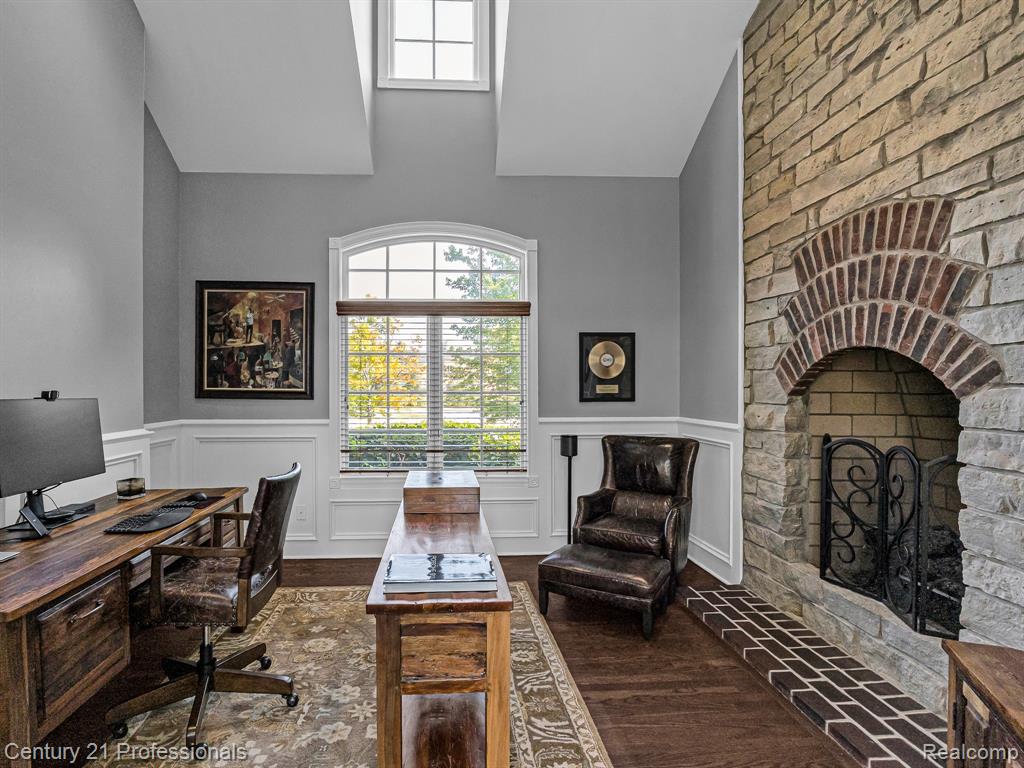 8242 Pine Hollow Court, Grand Blanc, MI 48439 — Photo 31