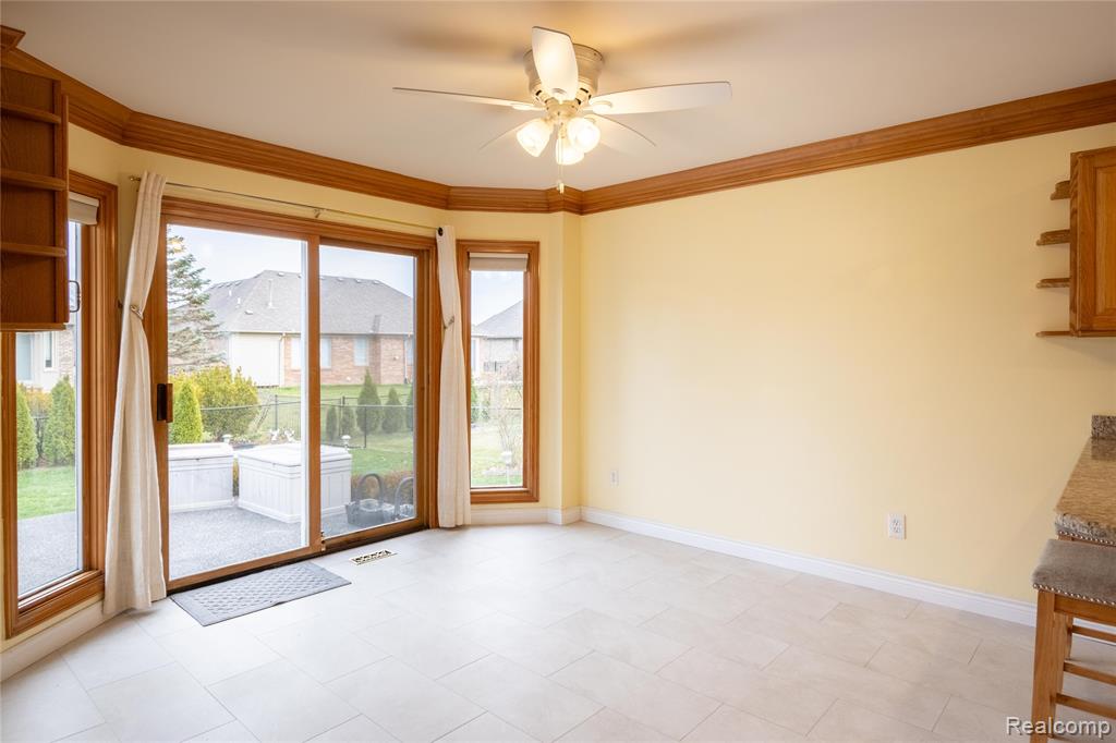 54676 Carnation Drive, Macomb, MI 48042 — Photo 11