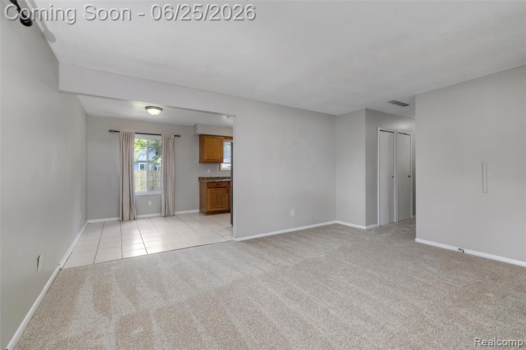 309 Crescent Avenue, Holly, MI 48442 — Photo 7