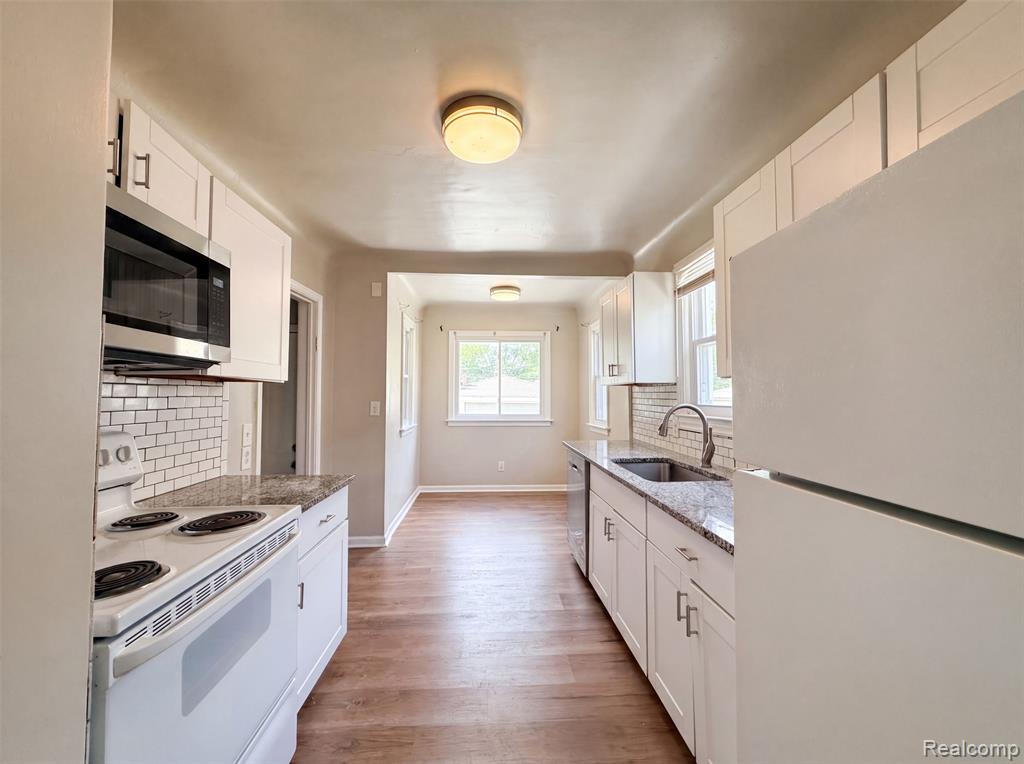 6455 Norborne Avenue, Dearborn Heights, MI 48127 — Photo 2