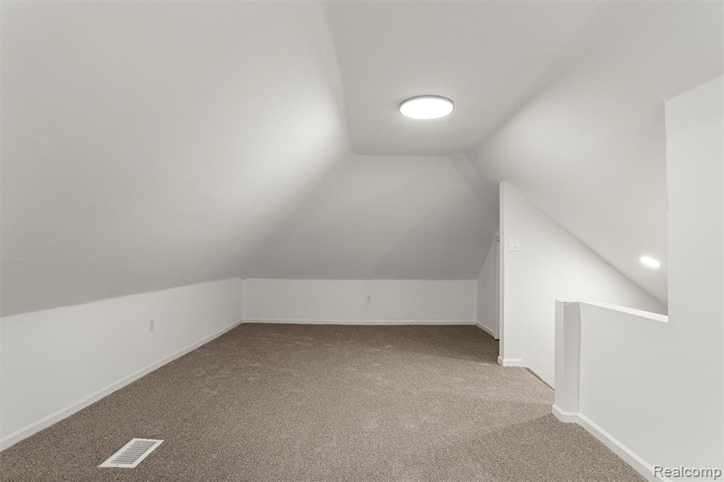 4266 Seminole Street, Detroit, MI 48214 — Photo 22