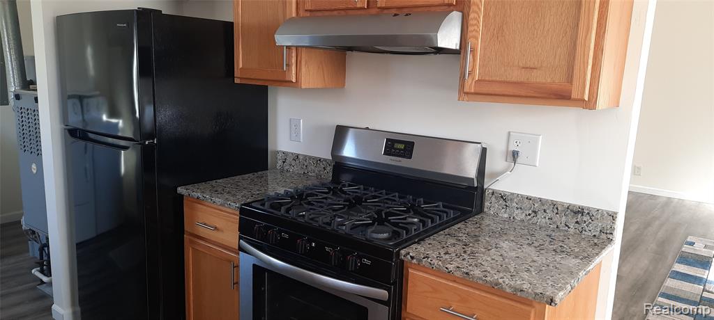 736 Hartner Drive, Holly, MI 48442 — Photo 15