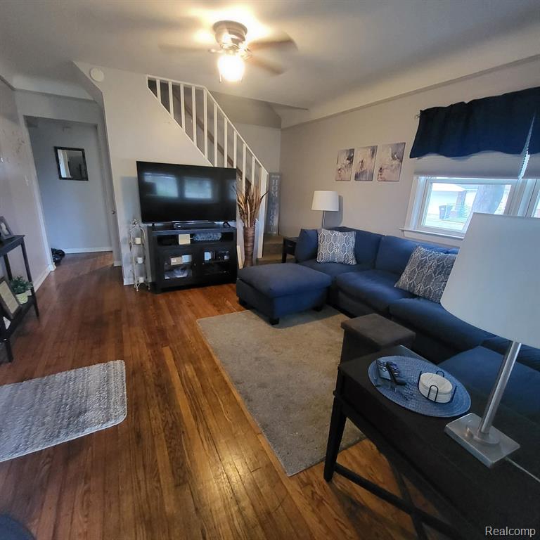 8008 Elm Street, Taylor, MI 48180 — Photo 7
