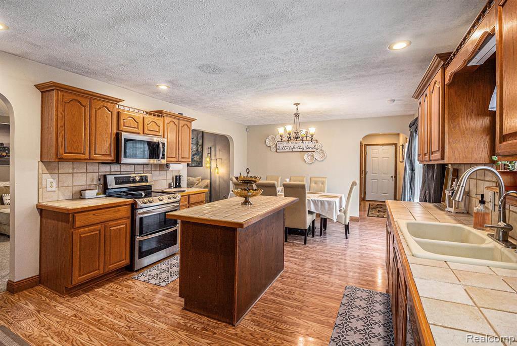 4915 Bell Oak Road, Webberville, MI 48892 — Photo 11