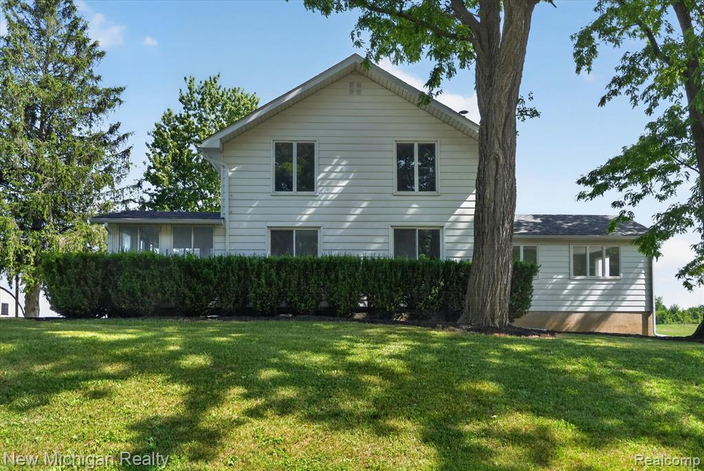 11374 Lahring Road, Byron, MI 48418 — Photo 5