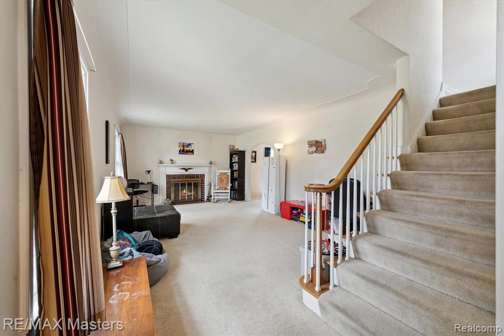 611 SAINT MARYS Avenue, Monroe, MI 48162 — Photo 6