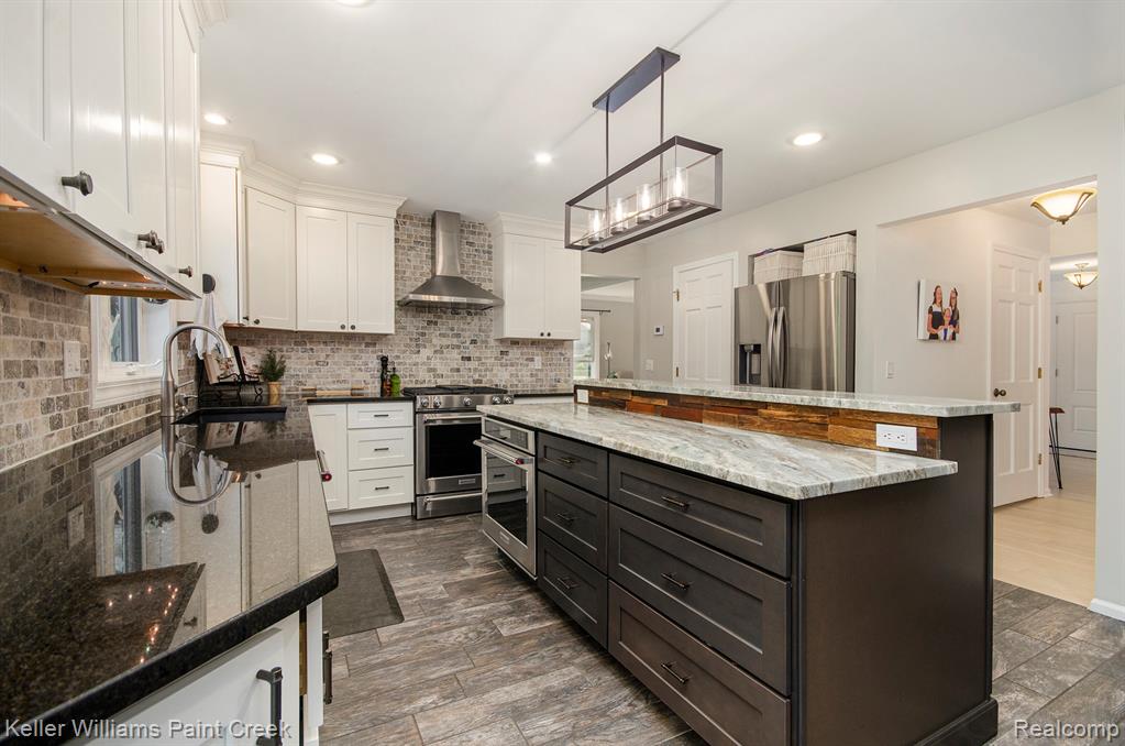 850 Box Canyon Court, Rochester Hills, MI 48309 — Photo 13
