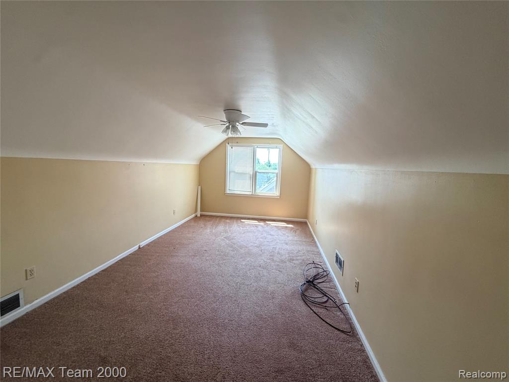 1415 Oakland Court, Dearborn Heights, MI 48125 — Photo 8