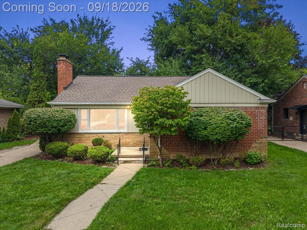 3034 Woodslee Drive, Royal Oak, MI 48073