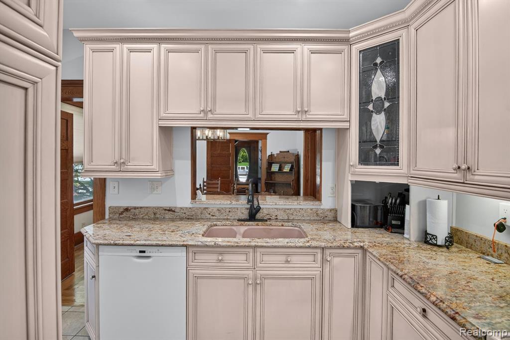 315 E Michigan Avenue, Saline, MI 48176 — Photo 18