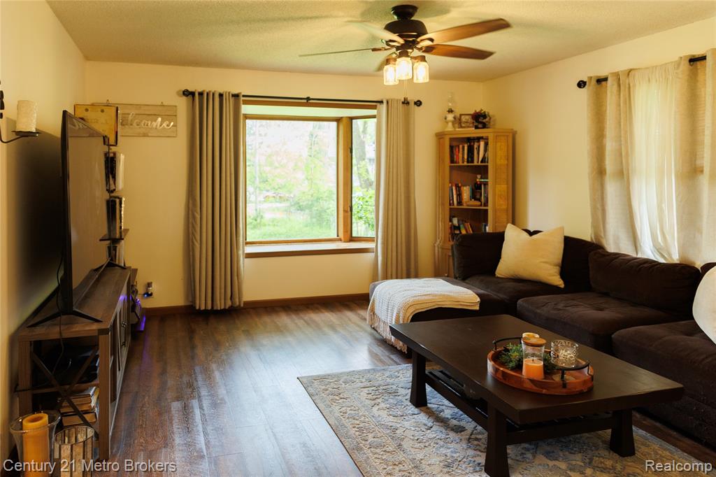 4447 Stanley Road, Genesee, MI 48437 — Photo 17