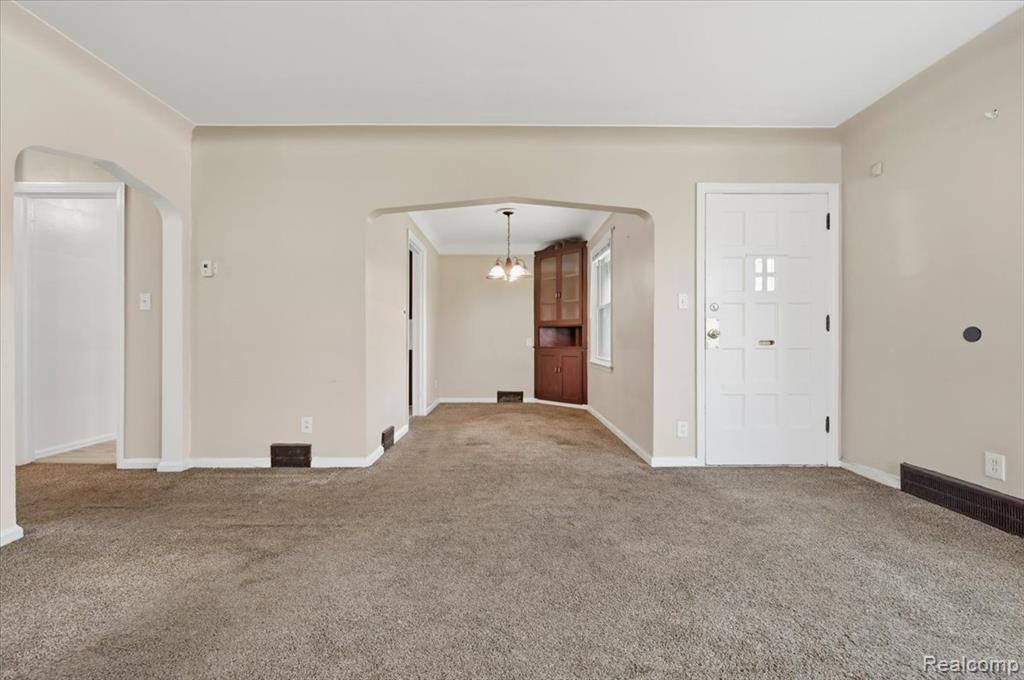 8144 Whitcomb Street, Detroit, MI 48228 — Photo 10