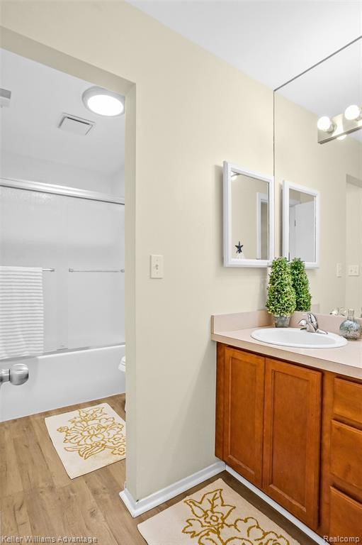 855 S Pontiac Trail, Walled Lake, MI 48390 — Photo 26
