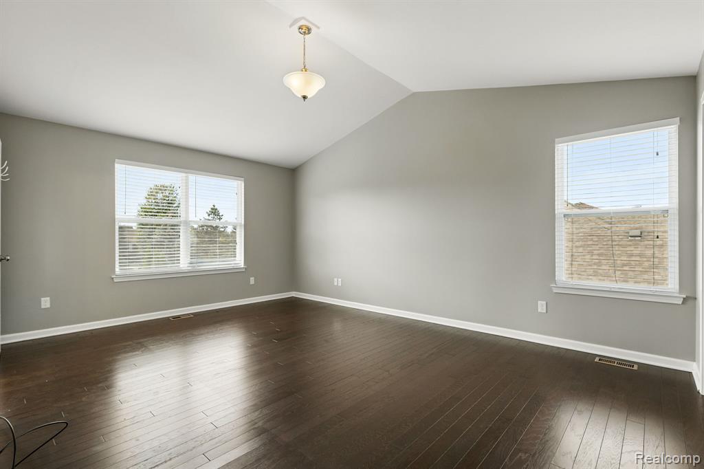 50219 Cheltenham Drive, Macomb, MI 48044 — Photo 22