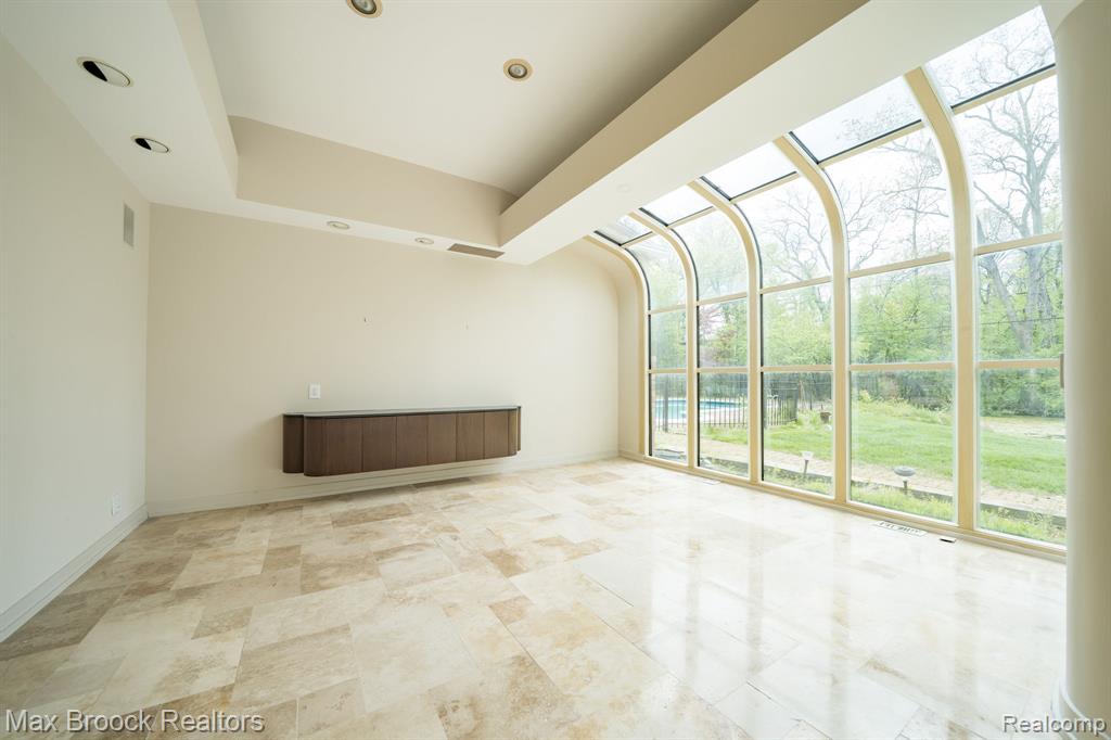 25461 Tweed Drive, Franklin, MI 48025 — Photo 20