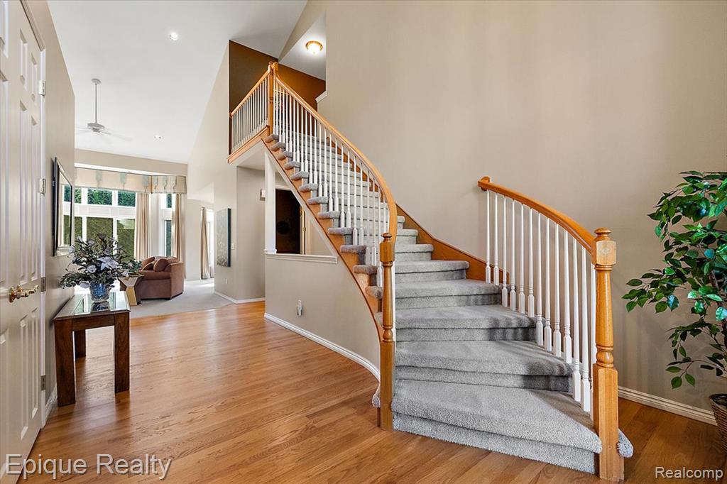 5675 Golf Pointe Drive, Clarkston, MI 48348 — Photo 5