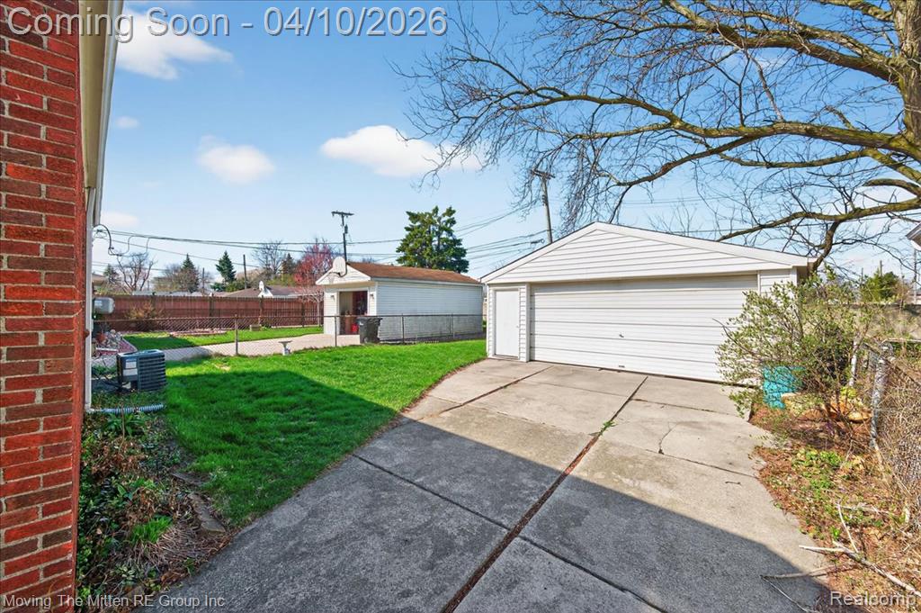 7134 Robinson Avenue, Allen Park, MI 48101 — Photo 34
